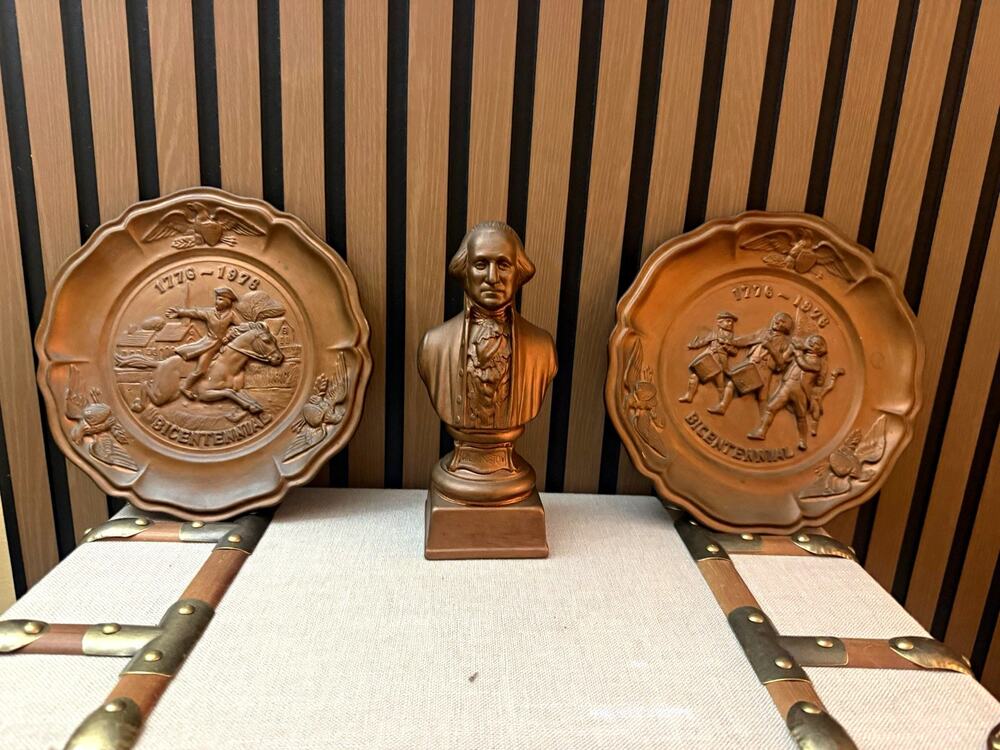 1975 Bicentennial 2 Copper Color Plaques and 3D Antique George Washington Bust
